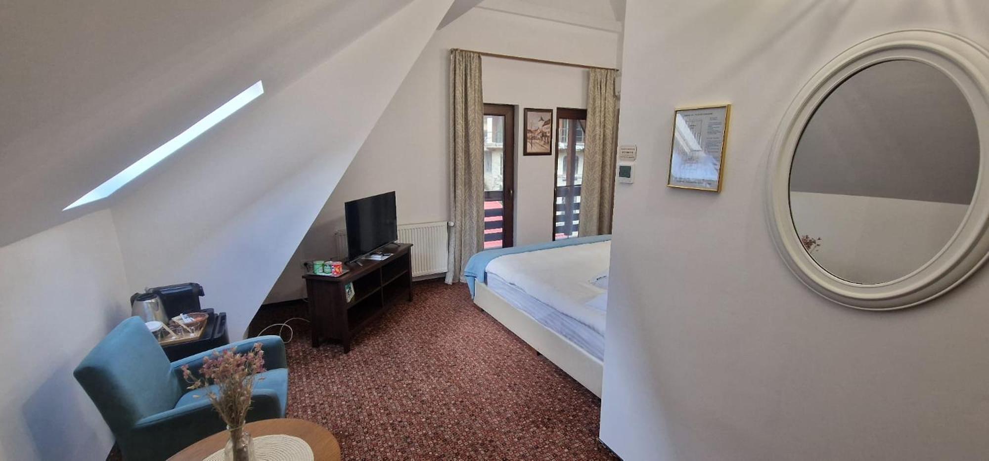 Opus Villa Sinaia Exterior photo A room at the hotel